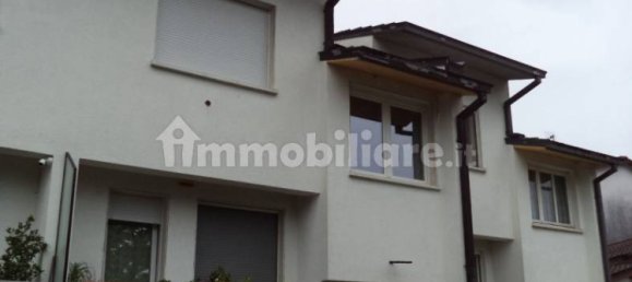 3 bedrooms House in Udine, Italy No. 273325 8