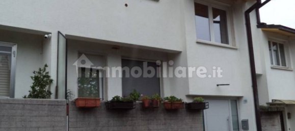 3 bedrooms House in Udine, Italy No. 273325 12