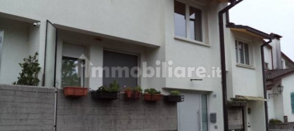 3 bedrooms House in Udine, Italy No. 273325 5