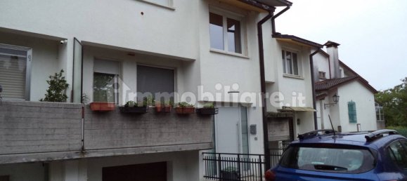 3 bedrooms House in Udine, Italy No. 273325 3