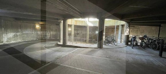 1 room Garage in Milan, Italy No. 241138 10