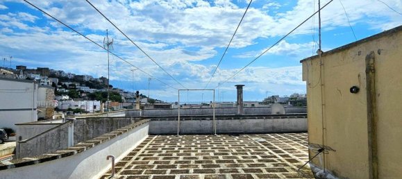 5غرفة شقة في Castro, Italy رقم 33853 48