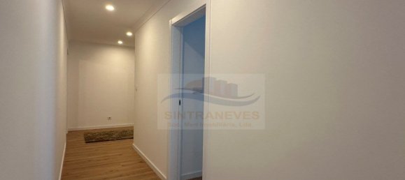 3 bedrooms Apartment in Amadora, Portugal No. 105110 2