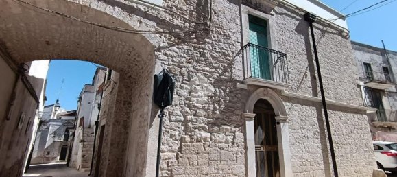 Дом с 5 комнатами в Кассано делле Мурдже, Италия № 87092 2