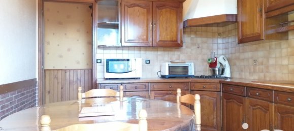 3 Schlafzimmer Haus in Chinon, France, Nr. 215266 26