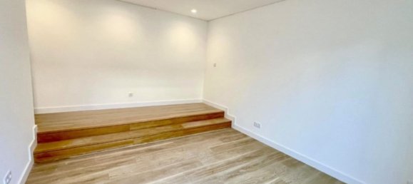 4 bedrooms House in Cascais, Portugal No. 171508 10