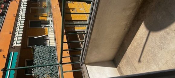 3 rooms Apartment in Pavia, Italy No. 6489 37