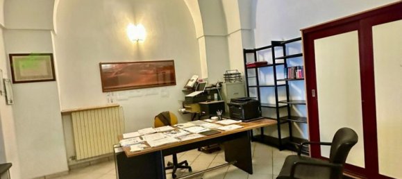 3-salle Appartement à Arnesano, Italy No. 284073 13