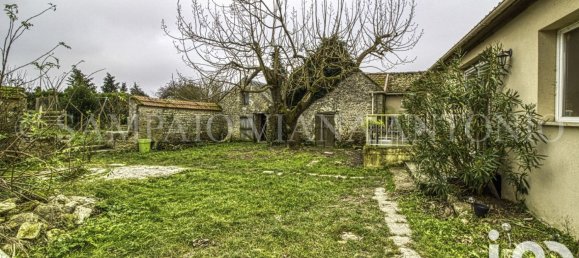 4 bedrooms House in Loiret, France No. 42459 3