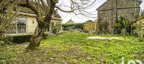 4 bedrooms House in Loiret, France No. 42459 2