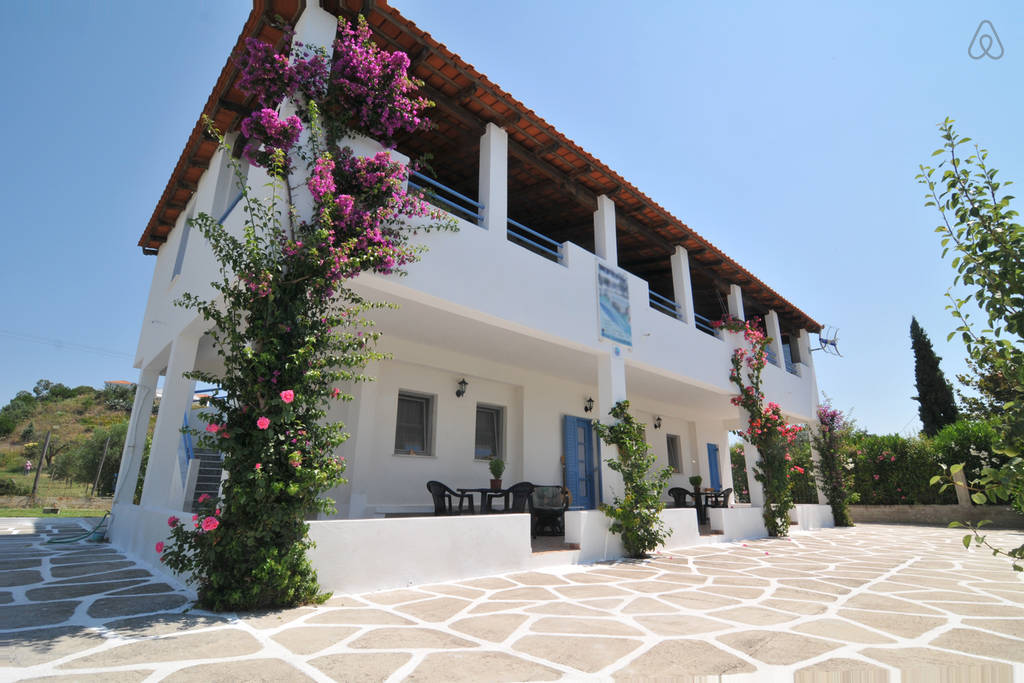  تاون هاوس في Chalkidiki, Greece 212متر مربع رقم 7388