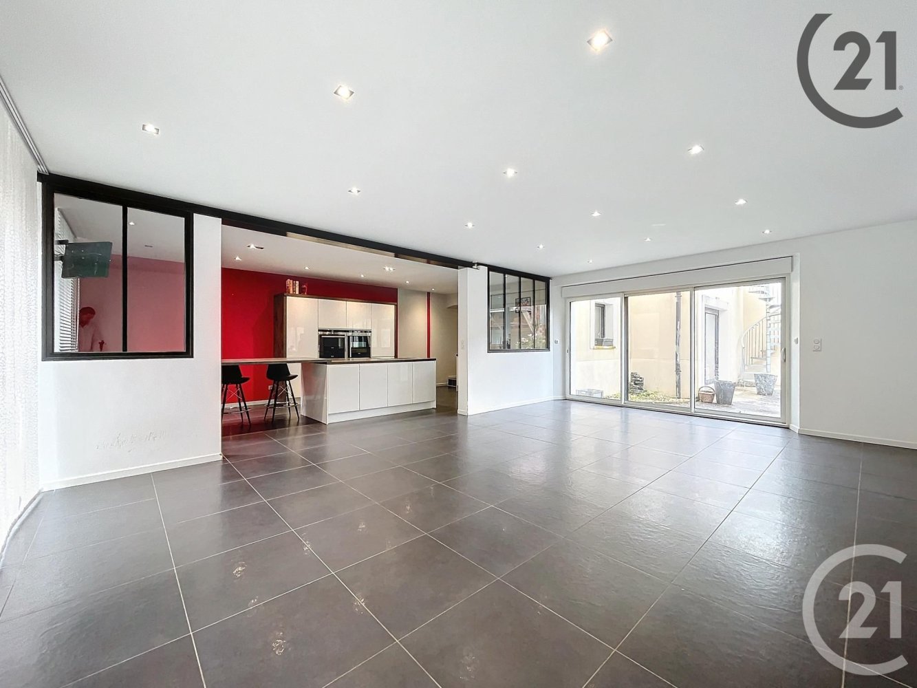 Дом с 5 спальнями в Mailly-Champagne, Франция № 62345