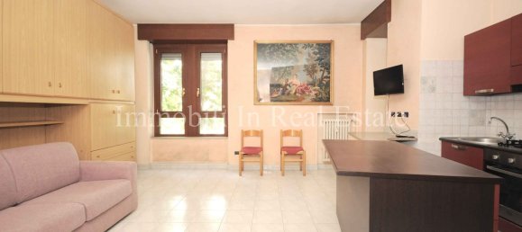1 Schlafzimmer Wohnung in Milan, Italy, Nr. 360671 2