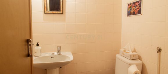 Propriété commerciale à Portimao, Portugal 65m² No. 153098 12