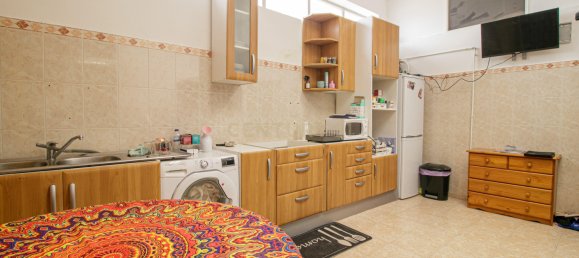 Propriété commerciale à Portimao, Portugal 65m² No. 153098 10