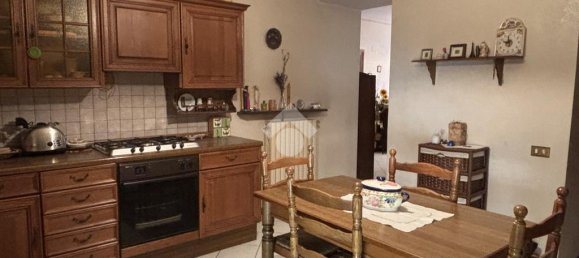 2 bedrooms Apartment in Terni, Italy No. 377647 8