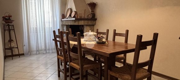 2 bedrooms Apartment in Terni, Italy No. 377647 2