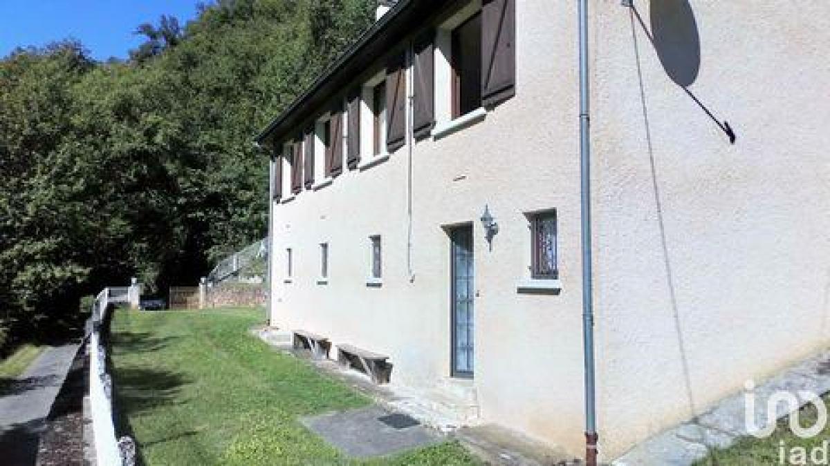 3 bedrooms House in Fos, France No. 7816