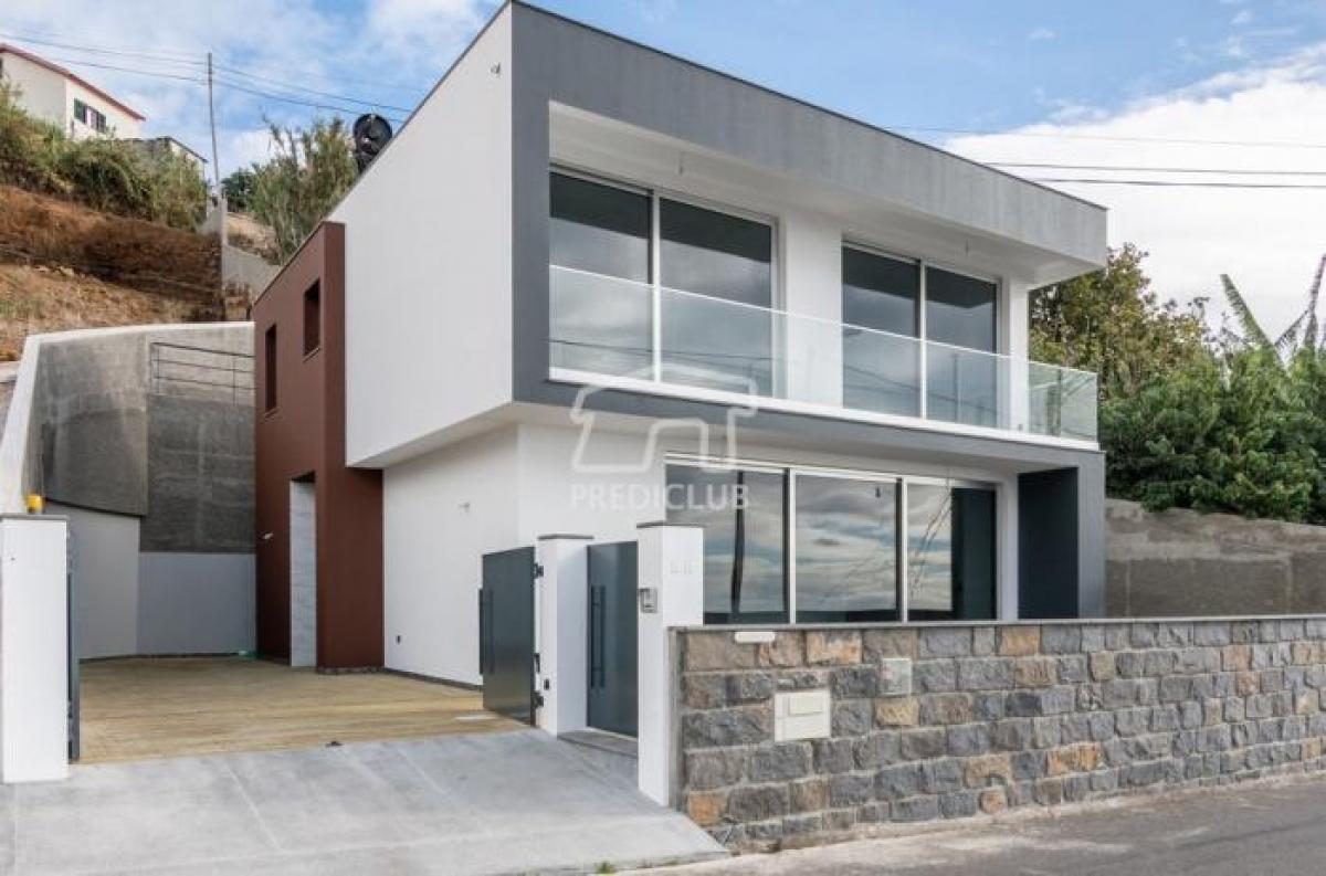 3 bedrooms House in Ribeira Brava, Portugal No. 1388