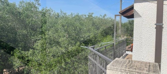 7 rooms Villa in Sannicandro di Bari, Italy No. 29837 30