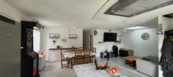 4 Schlafzimmer Haus in Blois, France, Nr. 221976 8