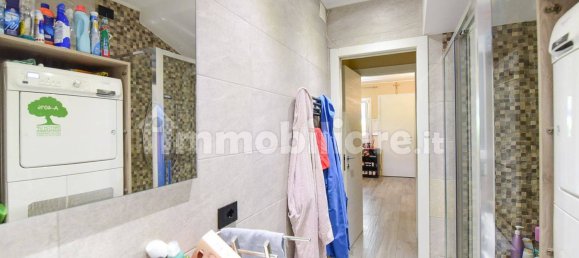 3 bedrooms Apartment in Ponte Lambro, Italy No. 379430 12