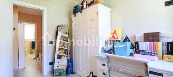 3 bedrooms Apartment in Ponte Lambro, Italy No. 379430 17