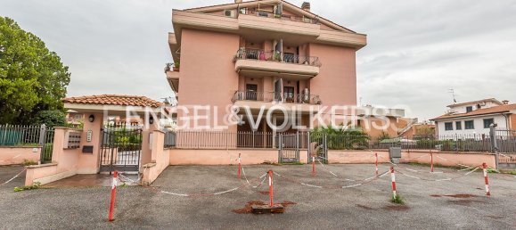 259m² Garage in Rome, Italy No. 63328 16