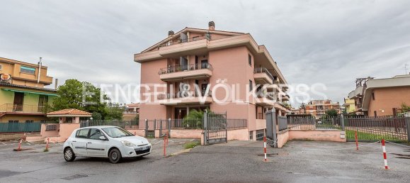 259m² Garage in Rome, Italy No. 63328 14