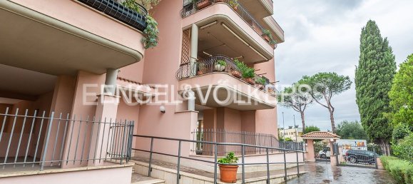 259m² Garage in Rome, Italy No. 63328 10