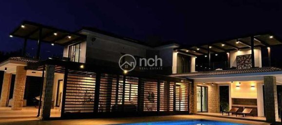 Вилла с 4 спальнями в Куклия, Кипр № 11885 15