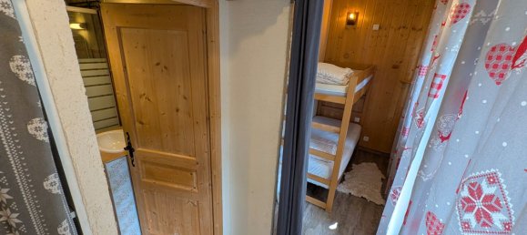 Apartamento de 1 dormitorio en Mieussy, France No. 285290 7