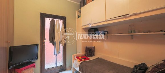 6 chambres Appartement à Bologna, Italy No. 347708 32