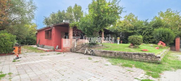 6 chambres Appartement à Bologna, Italy No. 347708 9