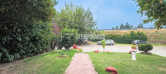 6 chambres Appartement à Bologna, Italy No. 347708 8