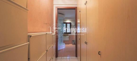 6 chambres Appartement à Bologna, Italy No. 347708 24