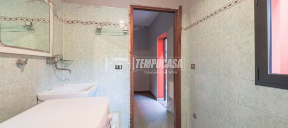 6 chambres Appartement à Bologna, Italy No. 347708 38