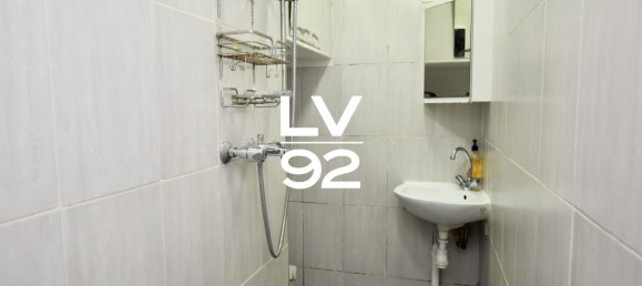 Apartamento de 1 dormitorio en Asnieres-sur-Seine, France No. 151851 4