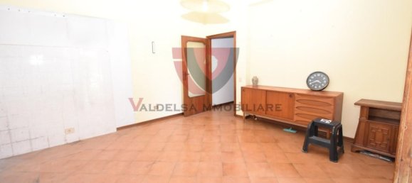 5 rooms Apartment in Colle di Val d'Elsa, Italy No. 261147 17