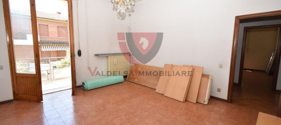 5 rooms Apartment in Colle di Val d'Elsa, Italy No. 261147 25