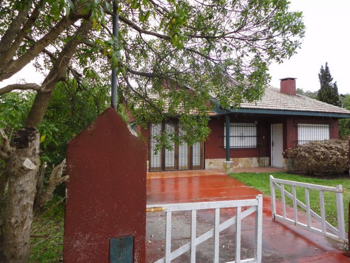 3 bedrooms House in Mar del Plata, Argentina No. 71669