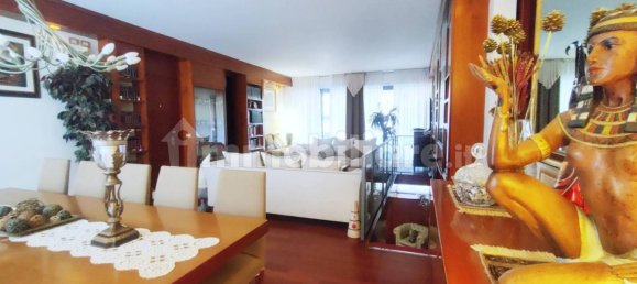 Apartamento T3 em Basiglio, Italy N.º 61023 2