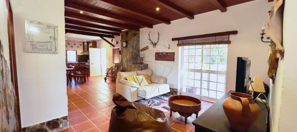 4 bedrooms House in Sao Luis, Portugal No. 187140 21