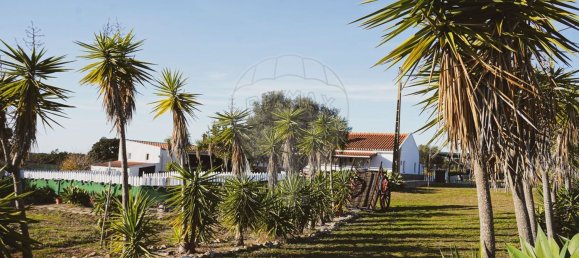 4 bedrooms House in Sao Luis, Portugal No. 187140 3