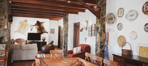 4 bedrooms House in Sao Luis, Portugal No. 187140 11