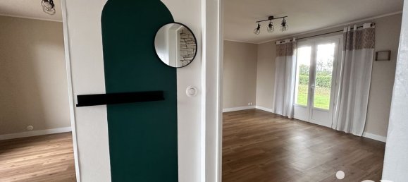 4 bedrooms House in Coutances, France No. 357164 7