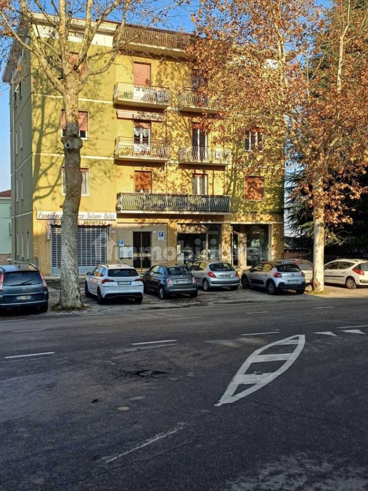 3 bedrooms Apartment in Fornovo di Taro, Italy No. 175557