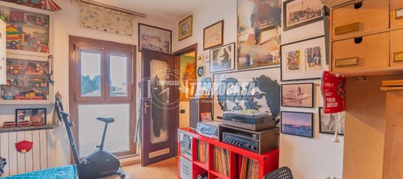 Apartamento de 2 divisões em Magenta, Italy N.º 41267 18