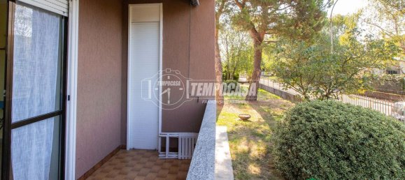 Apartamento de 4 divisões em Vanzaghello, Italy N.º 303750 24