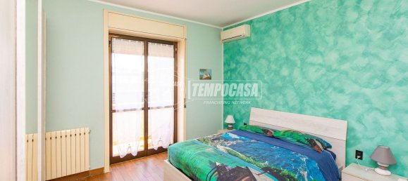 Apartamento de 4 divisões em Vanzaghello, Italy N.º 303750 12
